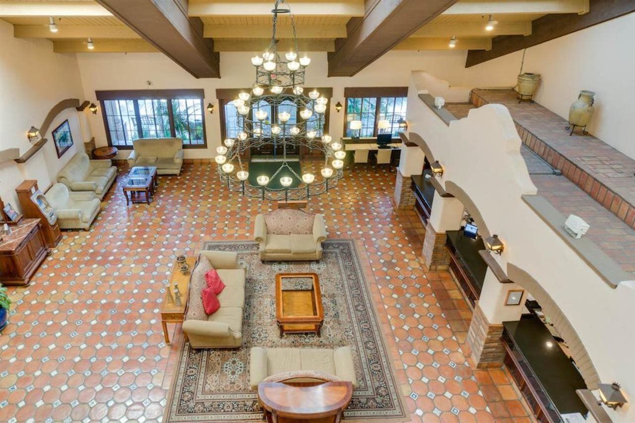 Buena Park Grand Hotel & Suites エクステリア 写真
